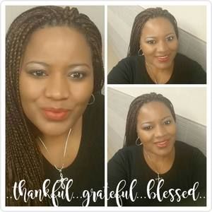 Meet your Posher, Nora